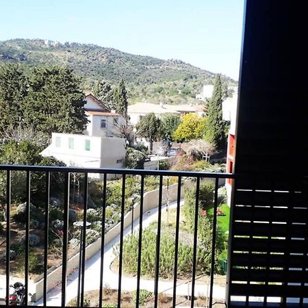 T2 Clim Parking, Entre Nature Et Plage Hyeres Bagian luar foto